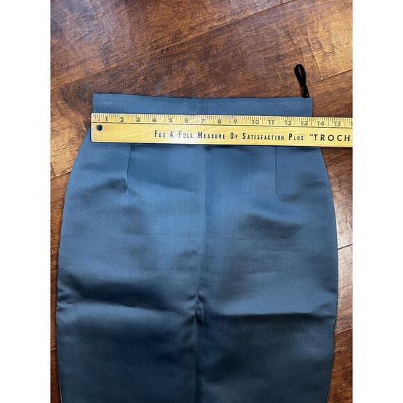 Gucci Made in Italy 100% silk Deep Blue/Gray Pencil Skirt with Slit Size 40/S - Picture 8 of 10
